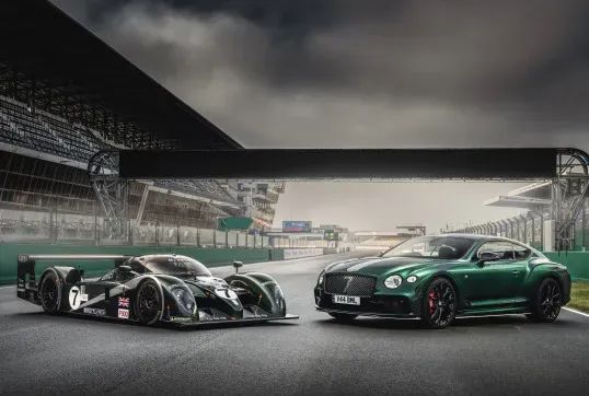 Bentley Continental GT Speed Le Mans Edition vs Bentley Speed 8: ¡La Batalla de los Gigantes! 🏆