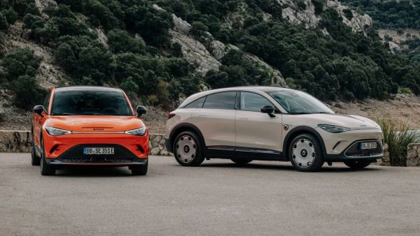 Brabus Smart #1 vs Brabus Mercedes-AMG CLA 45: ¿Cuál gana en una carrera de aceleración? ⚡️
