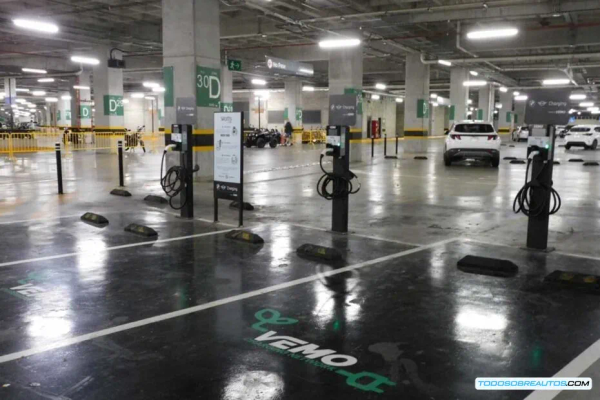 VEMO Impulsa la Movilidad Eléctrica en Jalisco: Nueva Red de Recarga Inteligente con Watts by VEMO