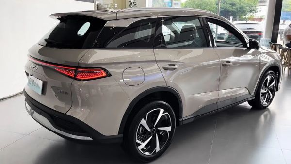 BYD Sealion 05 EV: El Nuevo SUV Eléctrico Chino que Desafía al Volkswagen ID.4 - Primeras Impresiones y Especificaciones