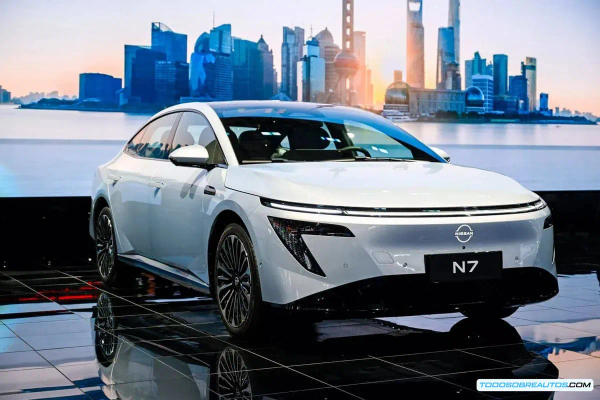 Nissan N7 2025: Análisis Completo del Sedán Eléctrico con Aerodinámica Revolucionaria (Cd 0.208)