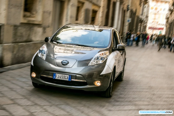 Nissan Apuesta Fuerte por Híbridos: Entrevista Exclusiva a François Bailly sobre el Futuro de la Movilidad y la Competencia con los Eléctricos