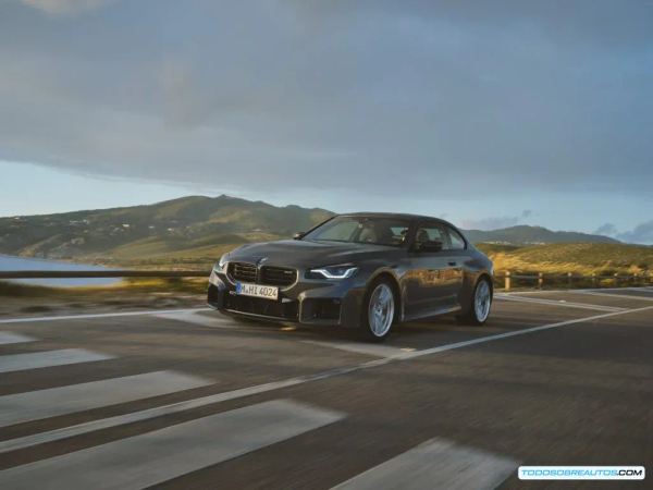 Top 10 Autos Fabricados en México que Probablemente No Conocías: ¡Deportivos, Eléctricos y de Lujo!