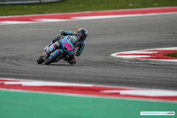 Máximo Quiles: Análisis de un debut histórico en Moto3 con top 5 en el GP de Austin