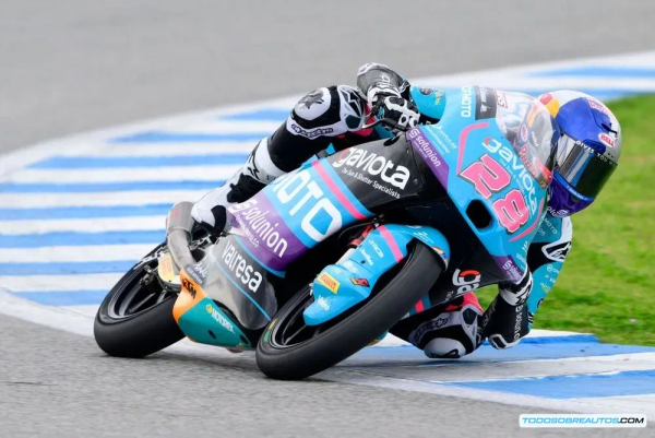 Máximo Quiles Baja en el GP de España Moto3: Joel Esteban al Rescate en Jerez