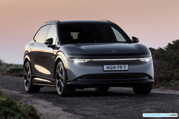 Zeekr 7X: El SUV Eléctrico Chino que Desafía a Audi y Ford Llega a Europa - Análisis y Precio