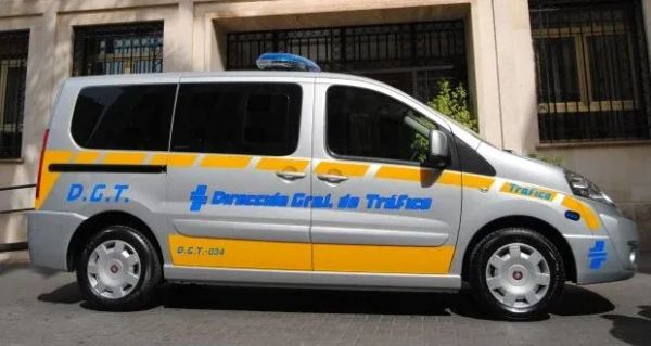 Guía Completa: Cómo Notificar la Venta de tu Coche a la DGT - Plazos, Requisitos y Problemas a Evitar