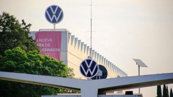 Volkswagen Puebla: Aumenta la Producción de Jetta y Taos en 2025 - Análisis y Perspectivas