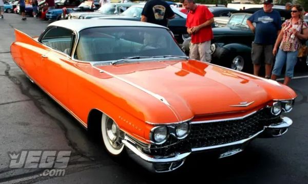 Beyoncé y su Cadillac Eldorado 'Volador': Un Clásico de los 70 en el Cowboy Carter Tour