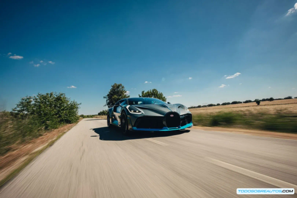 Bugatti Grand Tour Portugal 2025: Hipercoches al Límite en Pista