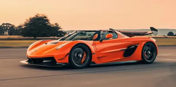Koenigsegg Jesko: Récords Mundiales y Análisis Técnico del Hiperdeportivo