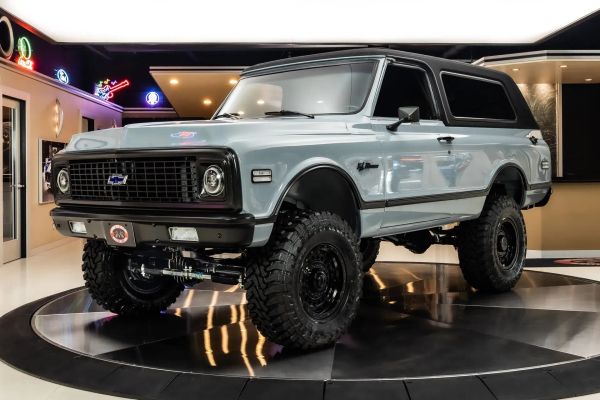 Restomod Chevy Blazer '72: La Fusión Perfecta de Clásico y Moderno