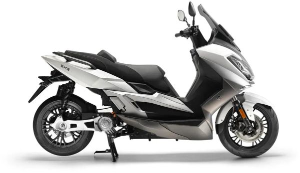 Nerva EXE II: La Scooter Eléctrica de BYD que redefine la Movilidad Urbana