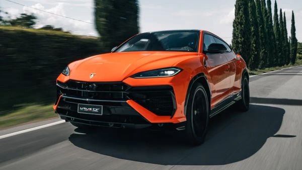 Lamborghini Urus: Guía Definitiva de Versiones (S, Performante y SE), Análisis y Precios