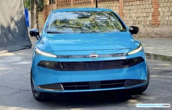 Nissan Versa 2026: Análisis Completo del Rediseño Filtrado, Especificaciones y Estrategia en México