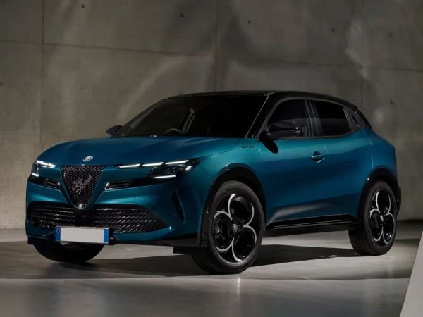Alfa Romeo Junior Ibrida Sprint: Análisis completo del SUV híbrido por menos de 30.000€