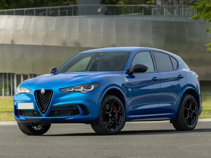 Alfa Romeo Stelvio Quadrifoglio 2025: Análisis Técnico Completo del SUV de Alto Rendimiento