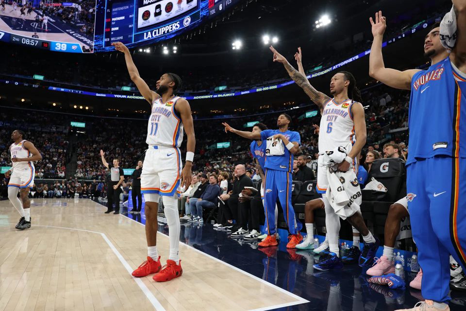 Thunder Wrap Historic Season Early