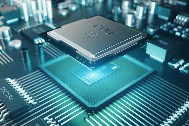 How Quantum Mechanics Powers the Transistor