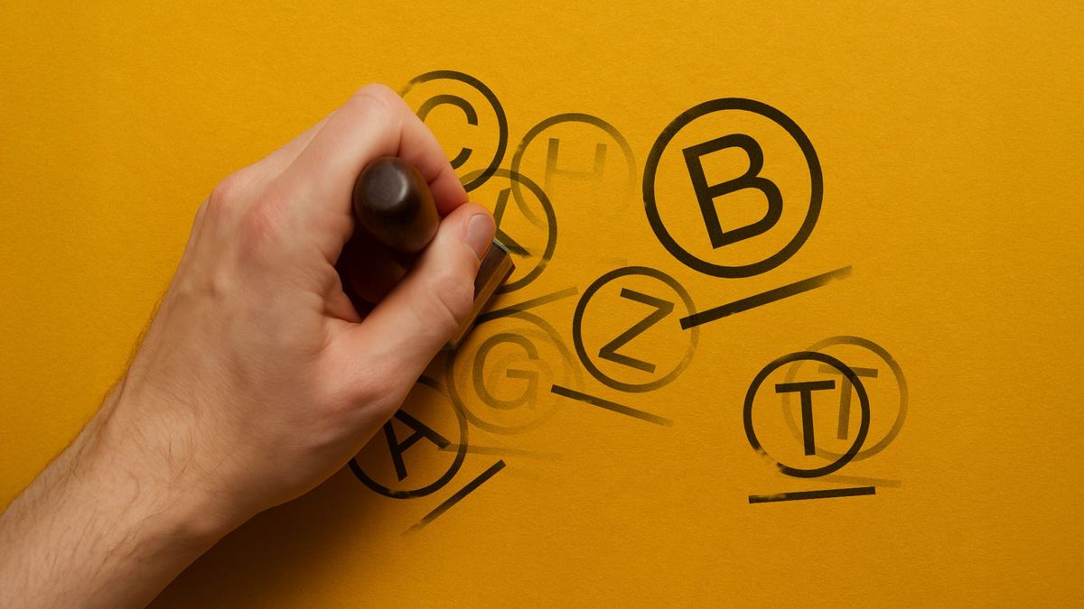 UNSTUCK 033: Certifications: credibility boost or costly placebo?