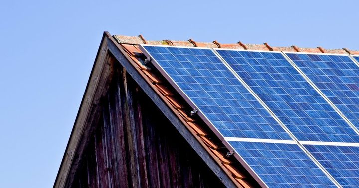 Solceller på hyttetaket