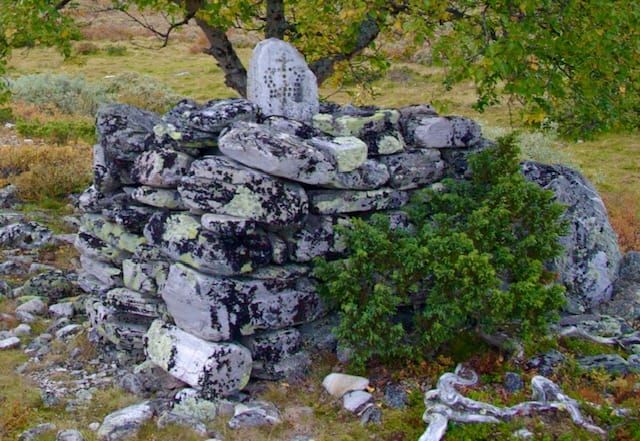 De vardet og bygde minnesmerker