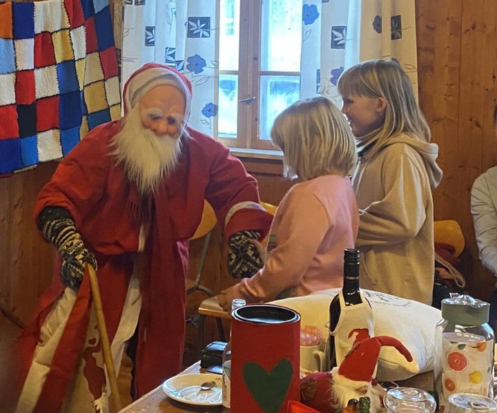 Julebasar på Mogrenda søndag 30. november