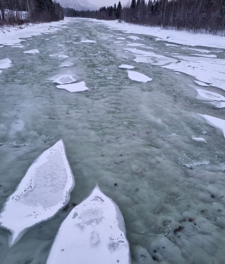 Voldsom isgang i Atna