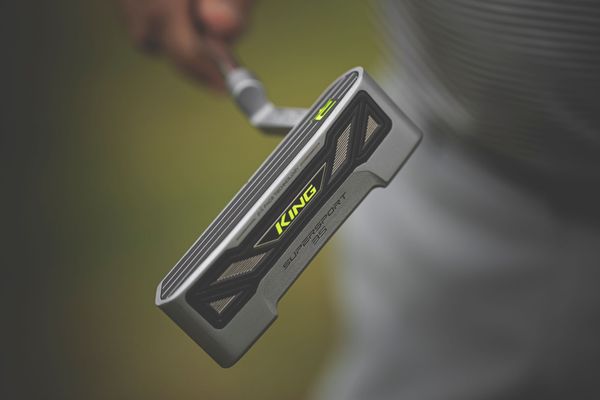 NEW: Cobra KING Supersport-35 Limited Edition Putter