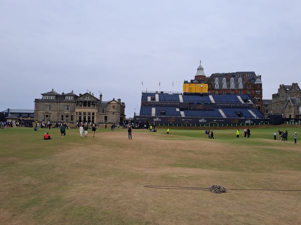 What is a Links Golf Course