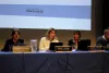 Cathy Wong, mairesse du Plateau-Mont-Royal, prend la parole au conseil d'arrondissement d'octobre 2026, entourée de Marie Plourde, Maeva Vilain et Alex Norris. 