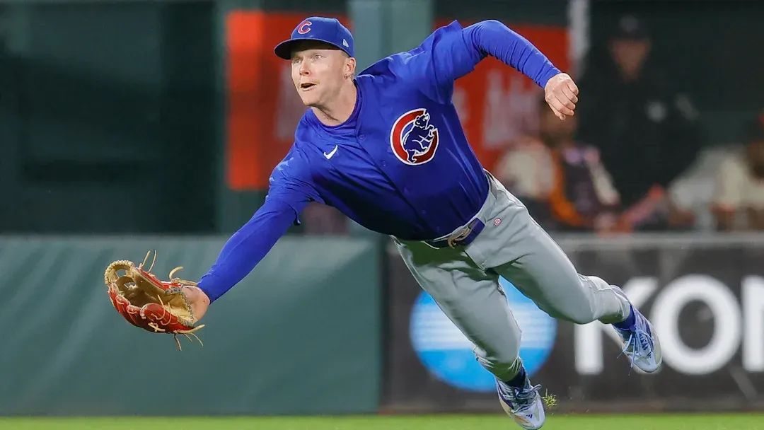 The Cubs offered Petecrow a bag...with three big holes in it