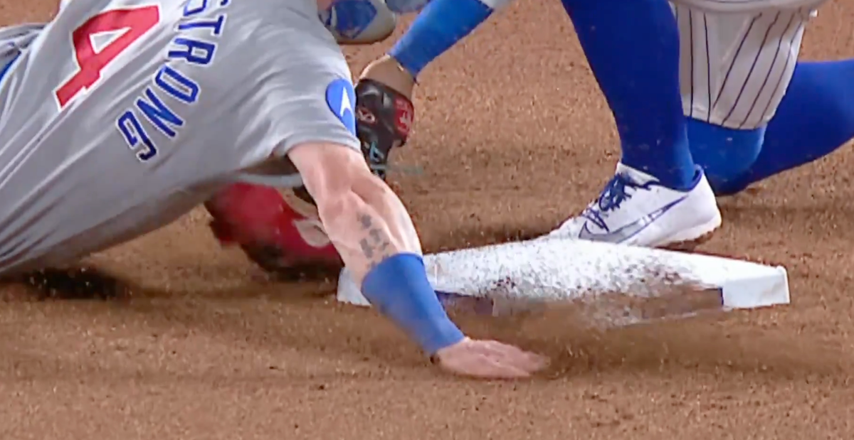 Petecrow wasn't out at second