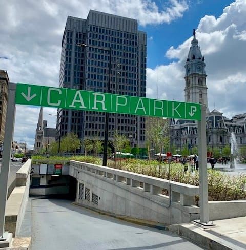 The Cyclops of the Inquirer is at it again