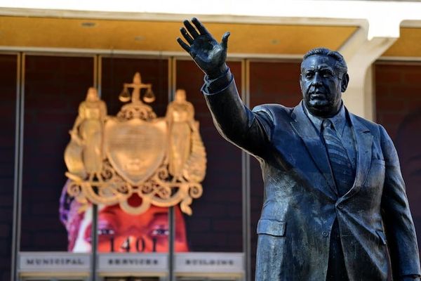 What the Rizzo statue agreement really says