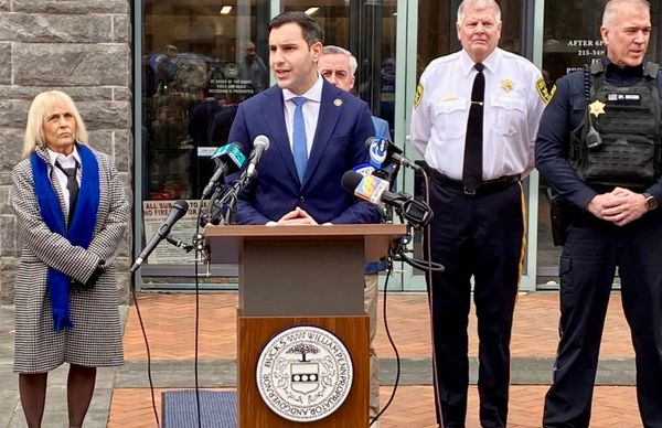 New Bucks sheriff reverses cooperation with ICE