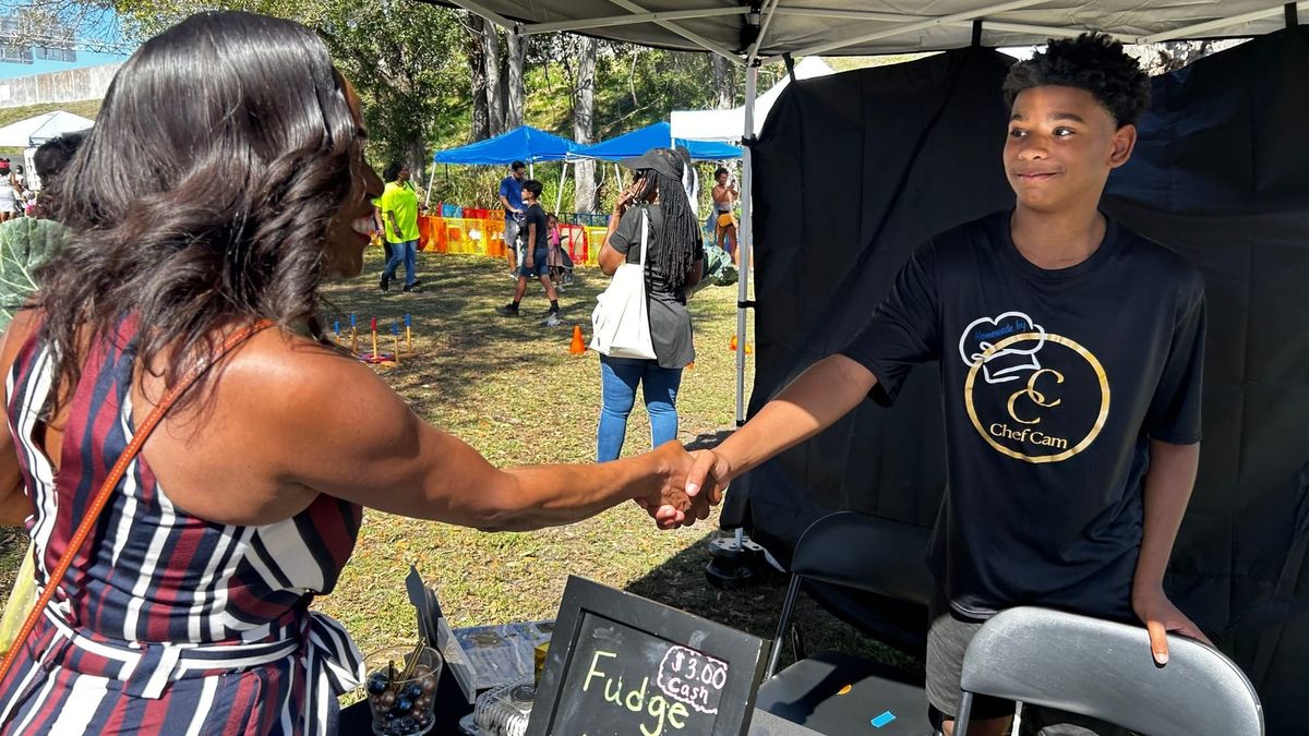 In St. Pete, Generational Wealth Is Being Taught at a Folding Table