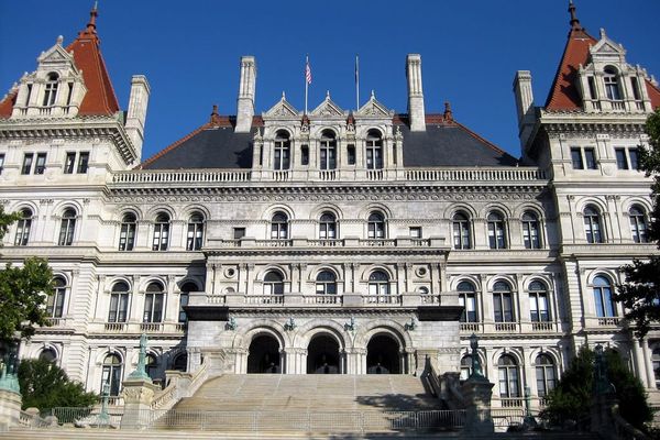 New Yorkers: Support the Product End of Life Disclosure Act