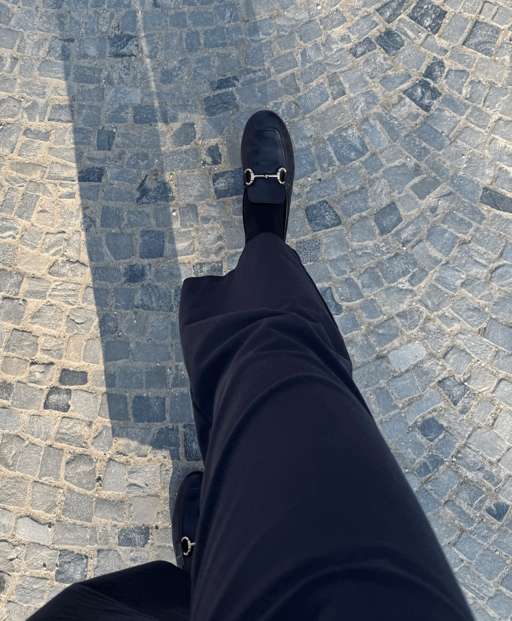 Architectures. N° 2 - The Driveway. On inner movement and outer action