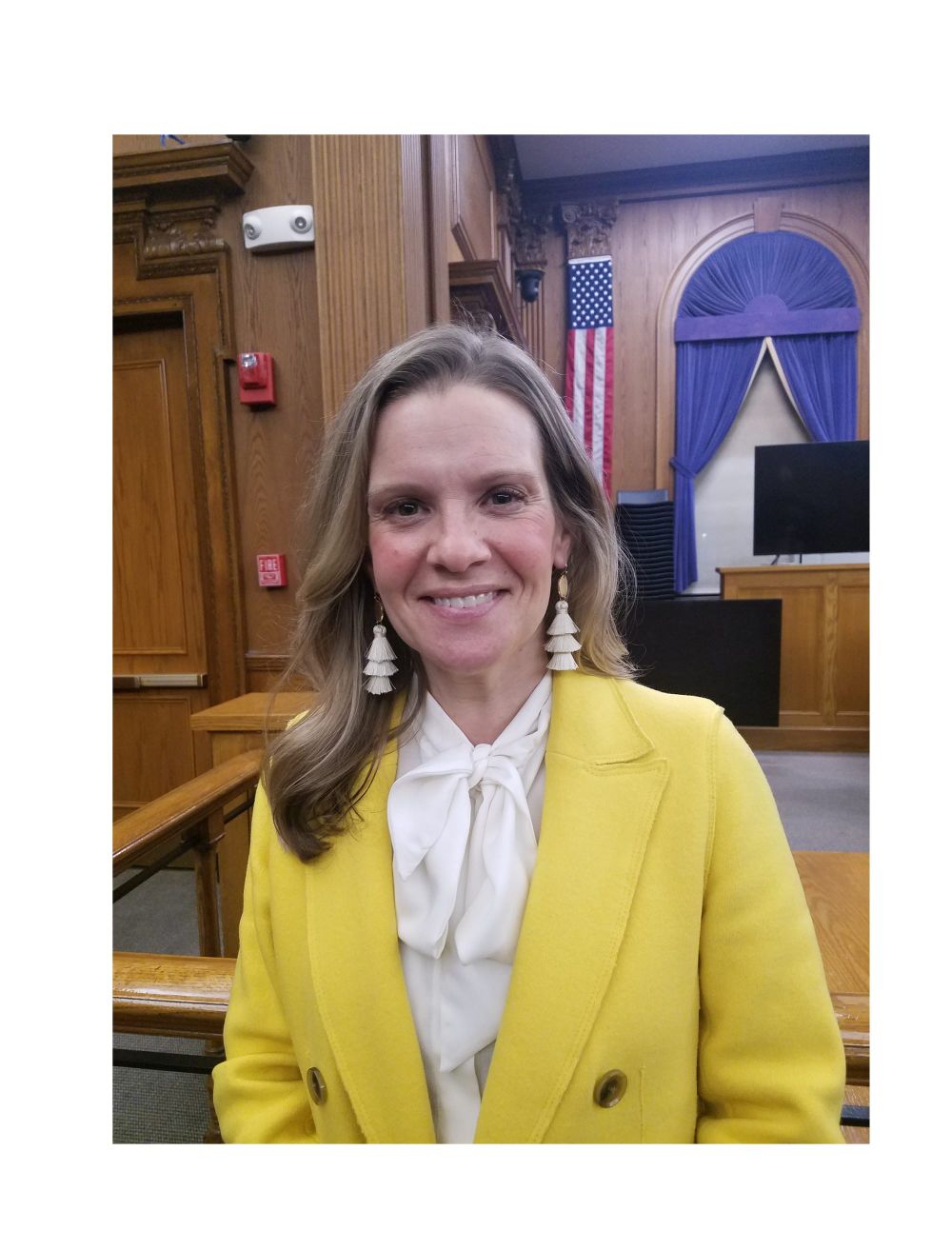 Mayor delivers new draft of Medford City Charter to City Council post image