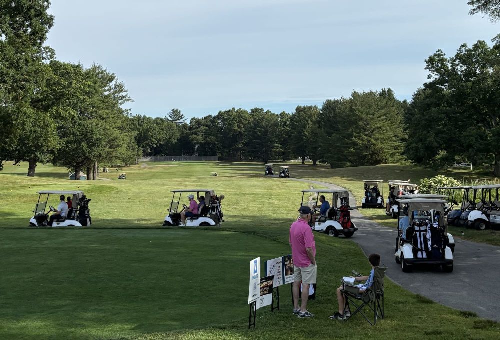 Community tees it up to help Medford children post image