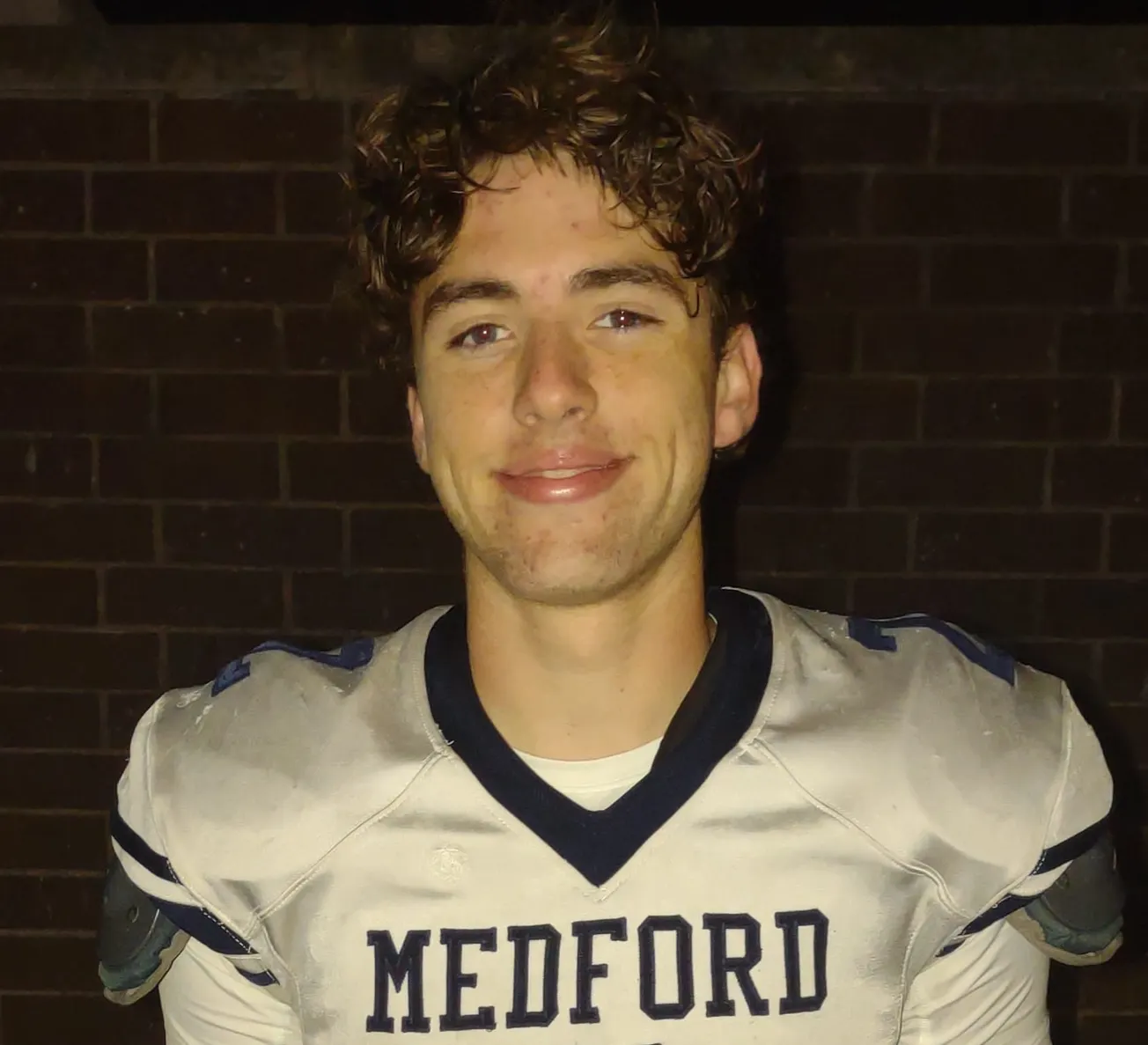 Medford football team clips Chelsea 22-6