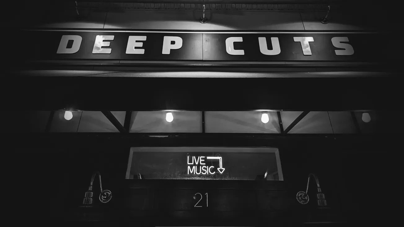 Buy a record, eat a sandwich, hear a band at Boston Music Awards-nominated Medford venue Deep Cuts
