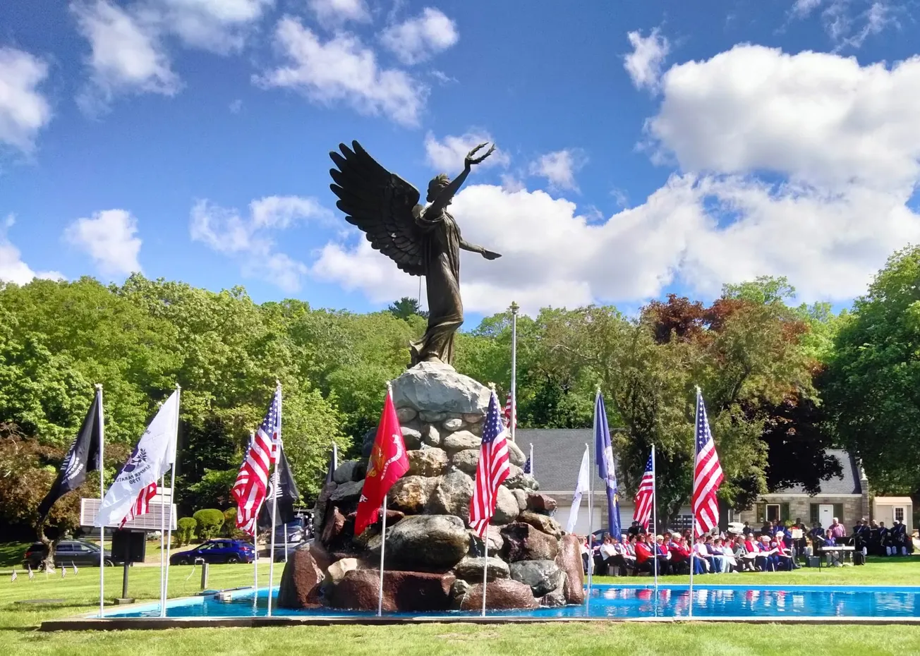 Memorial Day ceremony Monday is rain or shine