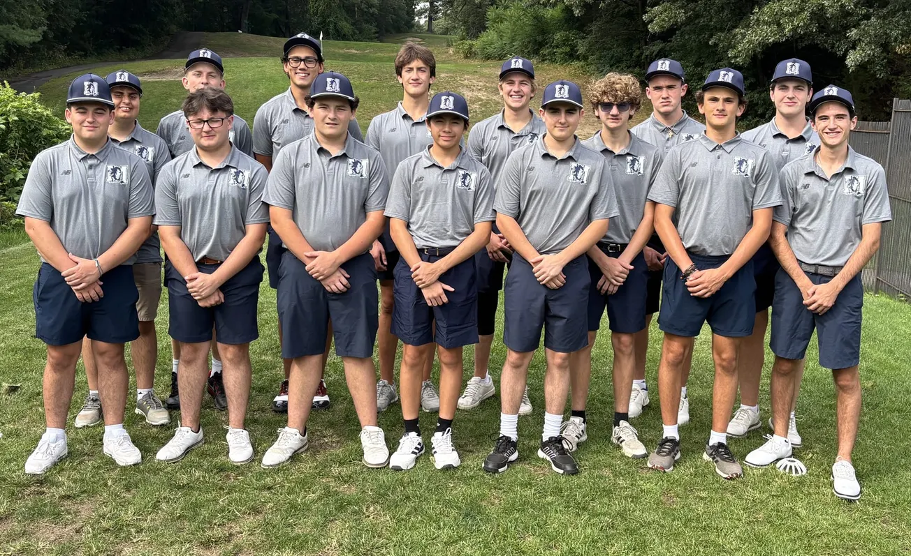 Medford High golf team shows potential despite tough start