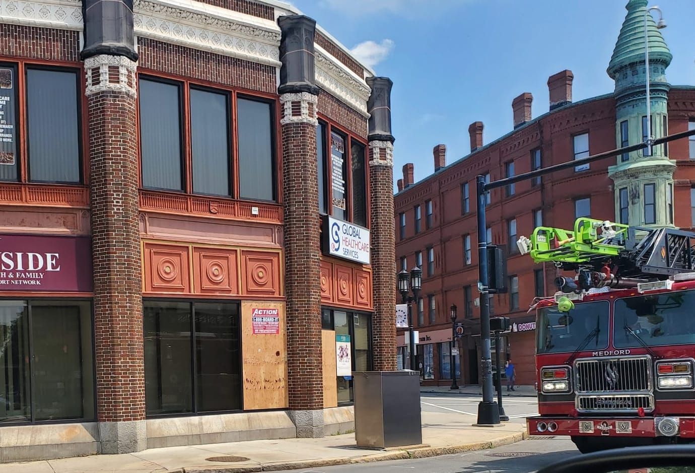 Manhole fires may have been heat related post image
