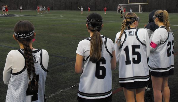 Medford girls lacrosse team looks to defend GBL title post image