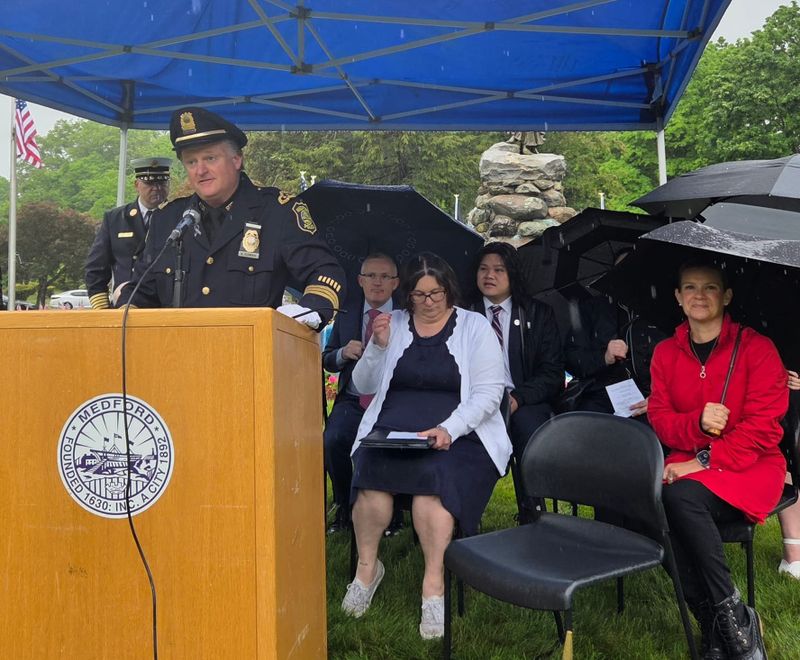 Rain does not deter Medford from honoring the fallen post image