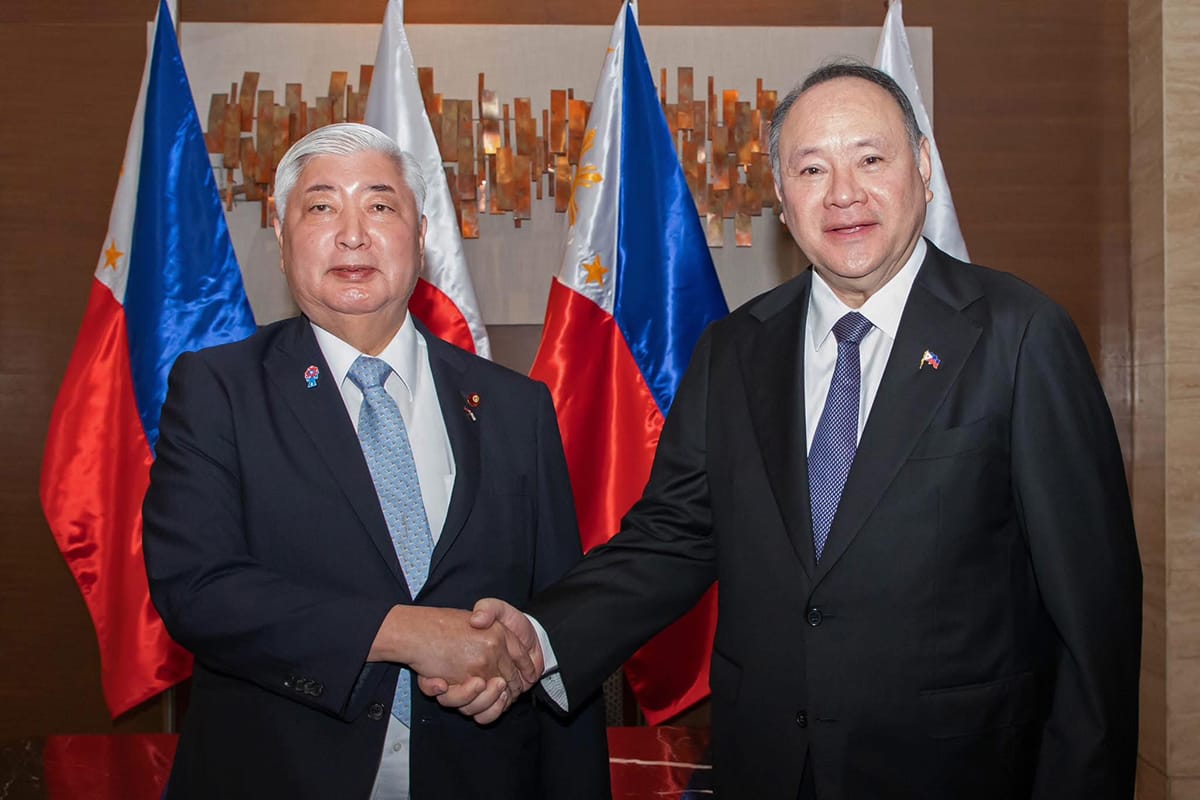Japan, Philippines Bolster Defense Ties Amid Regional Tensions