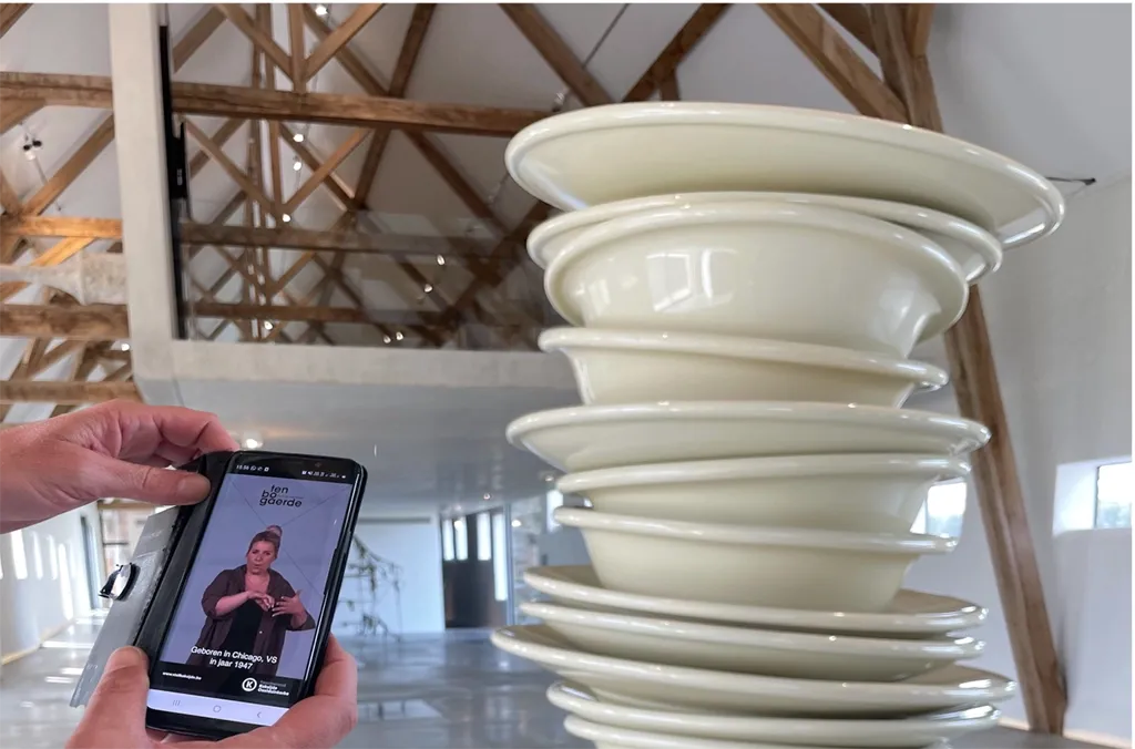 Flemish Sign Language & contemporary art in Koksijde: a long-awaited encounter